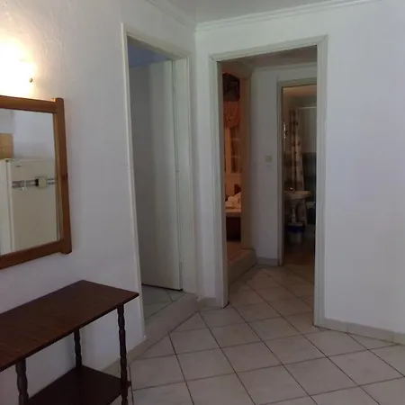 Apartament Karapataki *