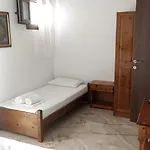 Karapataki Apartment