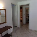 Apartment Karapataki *