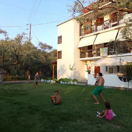 Apartamento Karapataki
