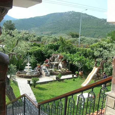 Apartmán Karapataki